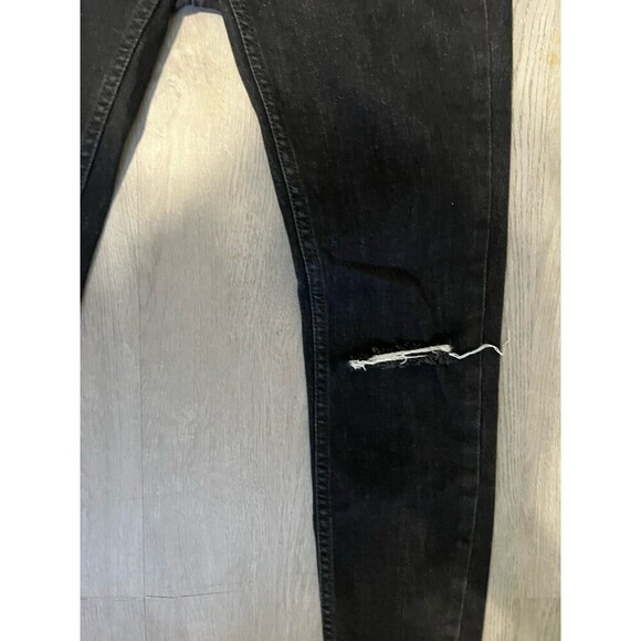 Free People 25 Black Distressed Frayed Hem Grunge Destroyed Cropped Skinny Jeans - Picture 5 of 11